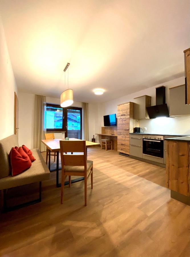 Ferienappartements Heinzle - Ihr Ferienresort Санкт Якоб ин Дефереген Екстериор снимка