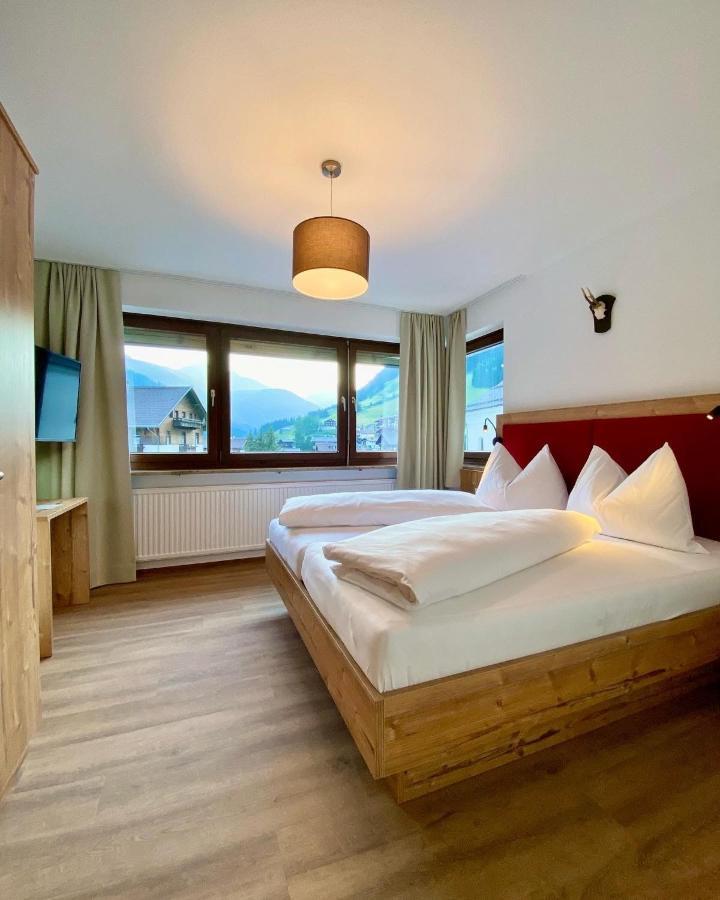 Ferienappartements Heinzle - Ihr Ferienresort Санкт Якоб ин Дефереген Екстериор снимка