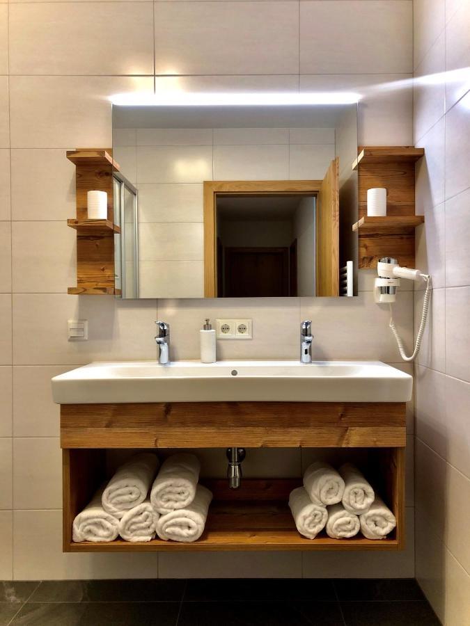 Ferienappartements Heinzle - Ihr Ferienresort Санкт Якоб ин Дефереген Екстериор снимка